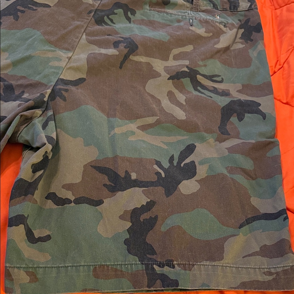 Polo by Ralph Lauren Men's Green Camouflage Shorts - Picture 7 of 16